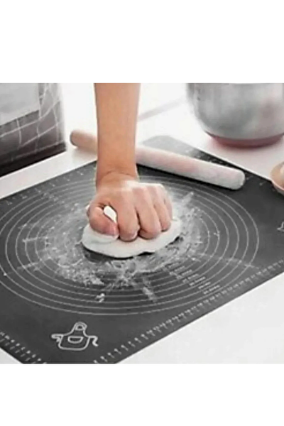 Kitchen Design Lab Gri Ölçülü Hamur Açma Matı 45x65 CM ve Paslanmaz Çelik Ahşap Saplı Hamur Kesici Spatula