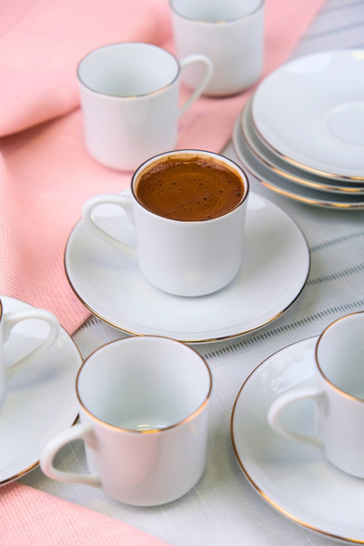 Tabak Evi Porselen Rose Altın Yaldız Kahve Fincan Takımı 70cc 6 Kişilik 12 Parça