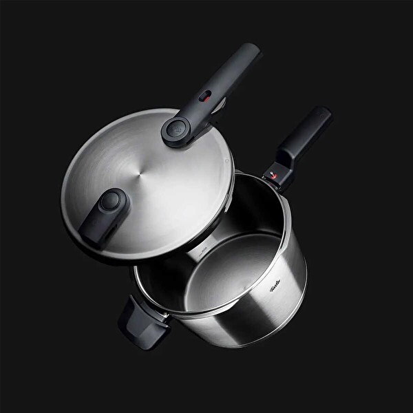 Fissler Vitaquick Premium Mat 8+4 Litre Düdüklü Tencere - Buharda Pişirme Aparatı