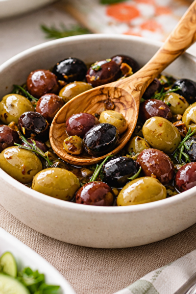 Kitchen Design Lab El Yapımı Zeytin Ağacı Servis Kaşığı - 23 ve 27 CM Doğal Ahşap 2 Adet