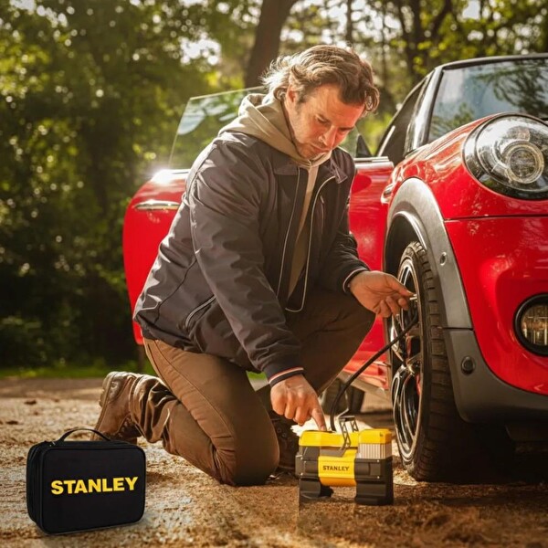 Stanley SXIF0001 12Volt 150 PSI Dijital Basınç Göstergeli Lastik Şişirme Pompası - LED Lamba