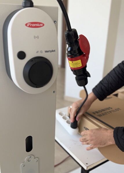 Sgstec Elektrikli Araç Şarj Cihazı Trifaze - Monofaze Dönüştürücü Kablo