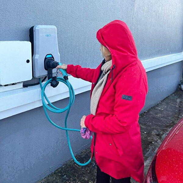 Volti Home 22KW Ev Tipi Kablolu Şarj İstasyonu / Tip-2 / 22 Kw / 32A / 380V Ac