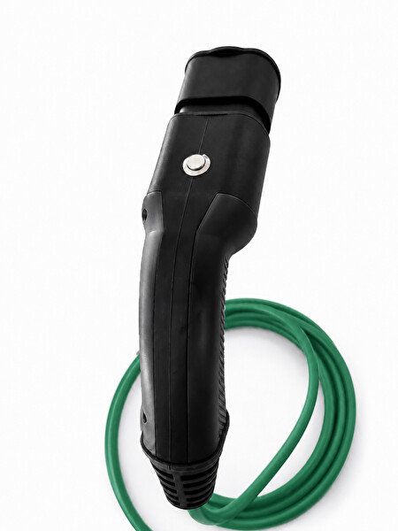 Plugen V2L Adaptör 5 Metre 3'lü Uzatma Prizli - MG Uyumlu Araçtan 220V Priz Çıkışı S/G