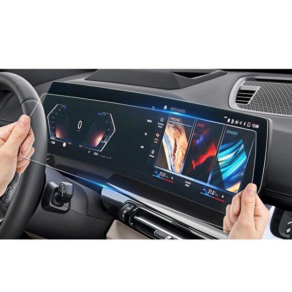 Engo BMW M135 Şeffaf Nano Tam Kaplama Tek Parça Ekran Koruyucu