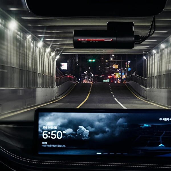 Blackvue Elite 10 4K UHD Çift Kameralı Wi-Fi Bulut Uyumlu Araç İçi Kamera