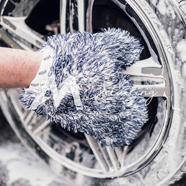 Gyeon Q²M Wheelmitt EVO Jantlara Özel Dayanıklı Yıkama Eldiveni - 1250 GSM