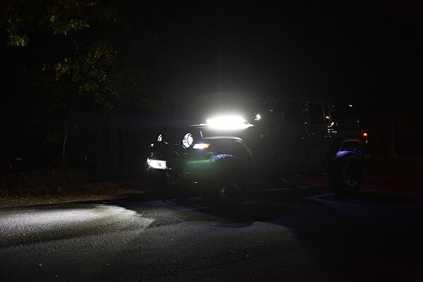 Hella Off-Road 12V-24V 21.5