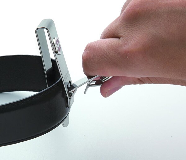 Victorinox 4.1859 Kemere Takılabilir Zincirli Çelik Anahtarlık