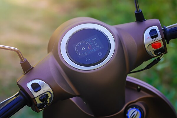 Motolux Americano 125 CC Benzinli Scooter Kahverengi