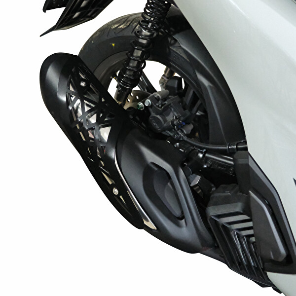 GP Kompozit Honda SH 125 2024-2025 Uyumlu Egzoz Koruma Kapağı Siyah