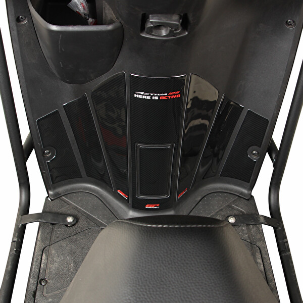 GP Kompozit Honda Activa 125 2023-2024 Uyumlu Tank Pad Seti Karbon
