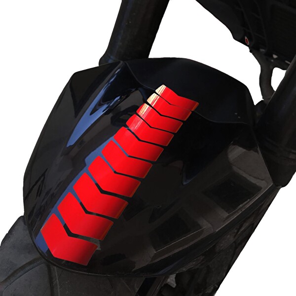 Çınar Extreme Ok Tasarımlı Bayrak Kırmızı Çamurluk Kask Sticker