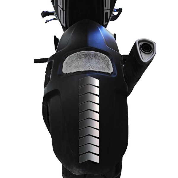 Çınar Extreme Ok Tasarımlı Yaldızlı Gümüş Çamurluk Kask Sticker