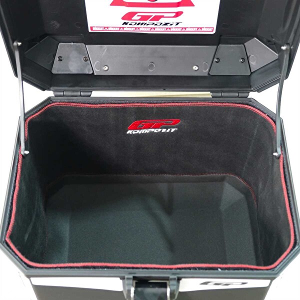 GP Kompozit Universal 33 LT Plastik Motosiklet Çantası Siyah