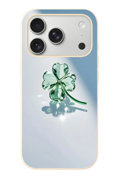 Le Balvo iPhone 17 Pro Uyumlu Yeşil Yonca Baskılı Silikon Kılıf