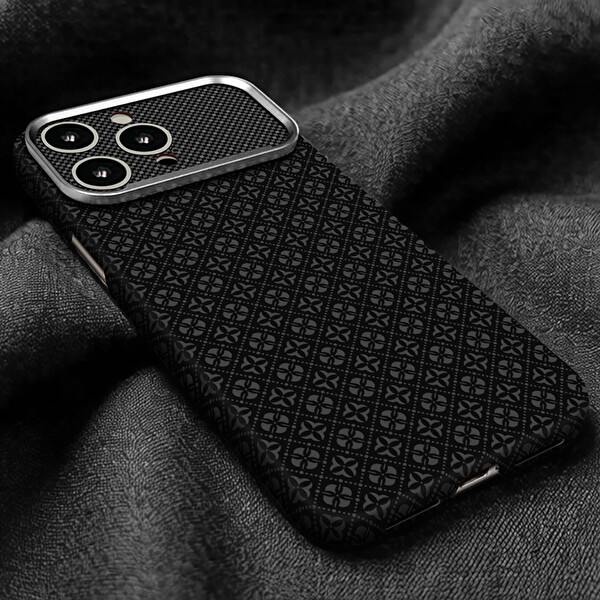 Başkenttekno iPhone 15 Pro Max Kılıf MagSafe Şarj Premium Retro Çiçek Desenli Kamera Ve Lens Korumalı Velix Sert Siyah