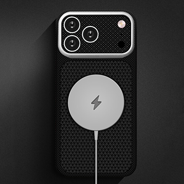 Başkenttekno iPhone 17 Pro Max Uyumlu Magsafe iPhone 18 Pro Max Görünümlü Karbon Fiber Görünümlü Dokulu Nexel Bordo
