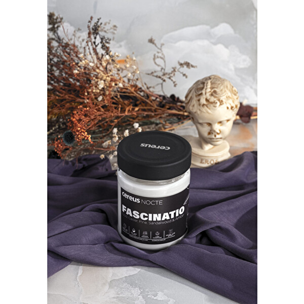 Cereus Nocte Fascinatio Ud Ağacı Kokulu Soya Mum 210 G