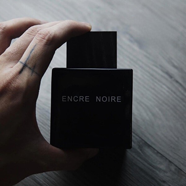 Lalique Encre Noire EDT 100 ml Erkek Parfümü
