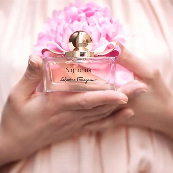 Salvatore Ferragamo Signorina EDP 100 ml Kadın Parfümü