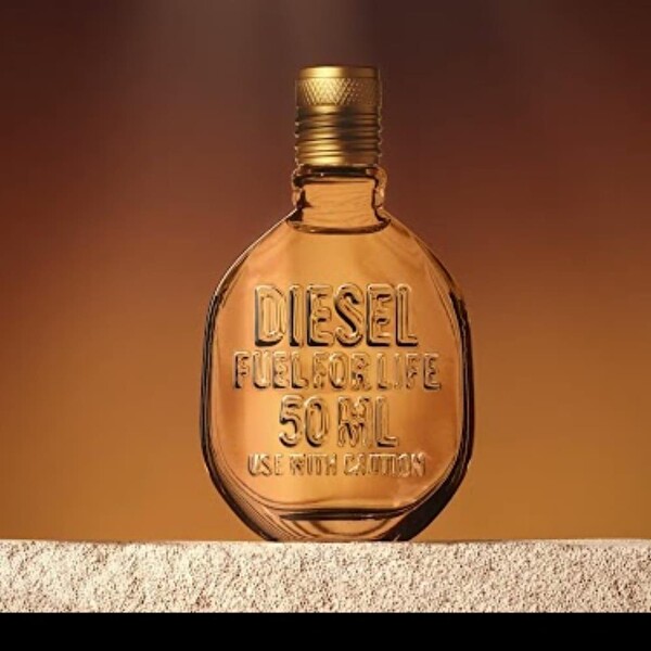 Diesel Fuel For Life EDT 50 ml Erkek Parfümü