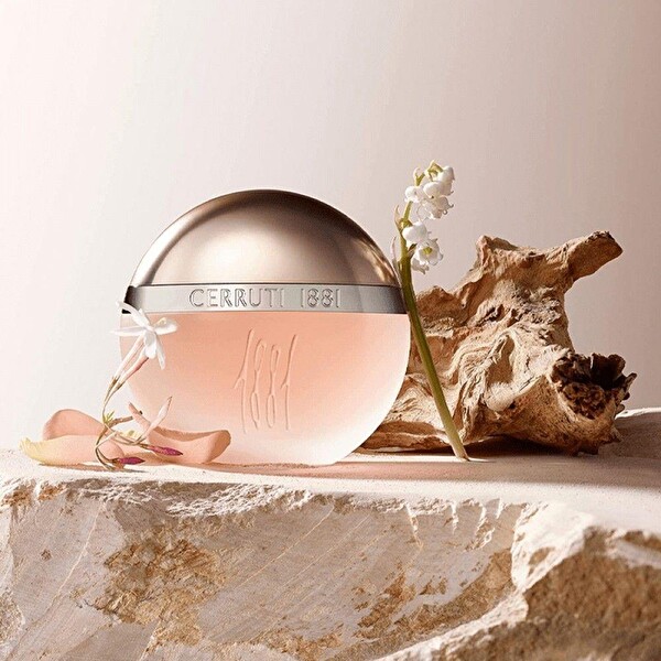 Cerruti 1881 Pour Femme EDT 100 ml Kadın Parfümü