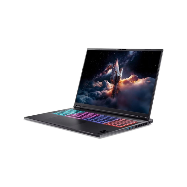 Acer Nitro 18 Ryzen AI 9-365 32 GB RAM 4 TB SSD 8 GB RTX5070 18