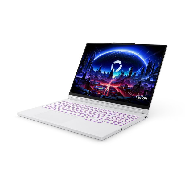 Lenovo Legion5 15IAX11 Core7-245HX 40 GB RAM 1 TB RTX5060 15.3