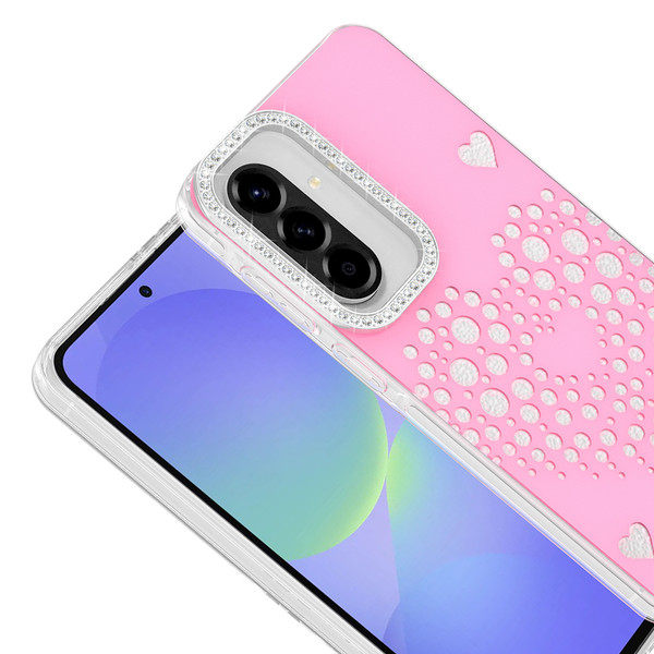 Başkenttekno Samsung Galaxy A37 Uyumlu Kalpli Işıltılı Damla Taşlı Şeffaf Kenarlı Rivas Sert PC Telefon Kılıf Pembe